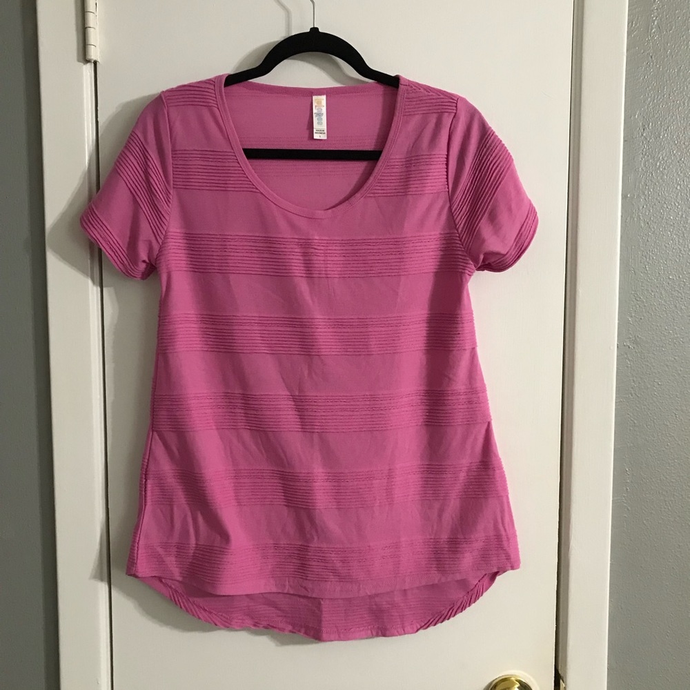 LuLaRoe Classic T-shirt